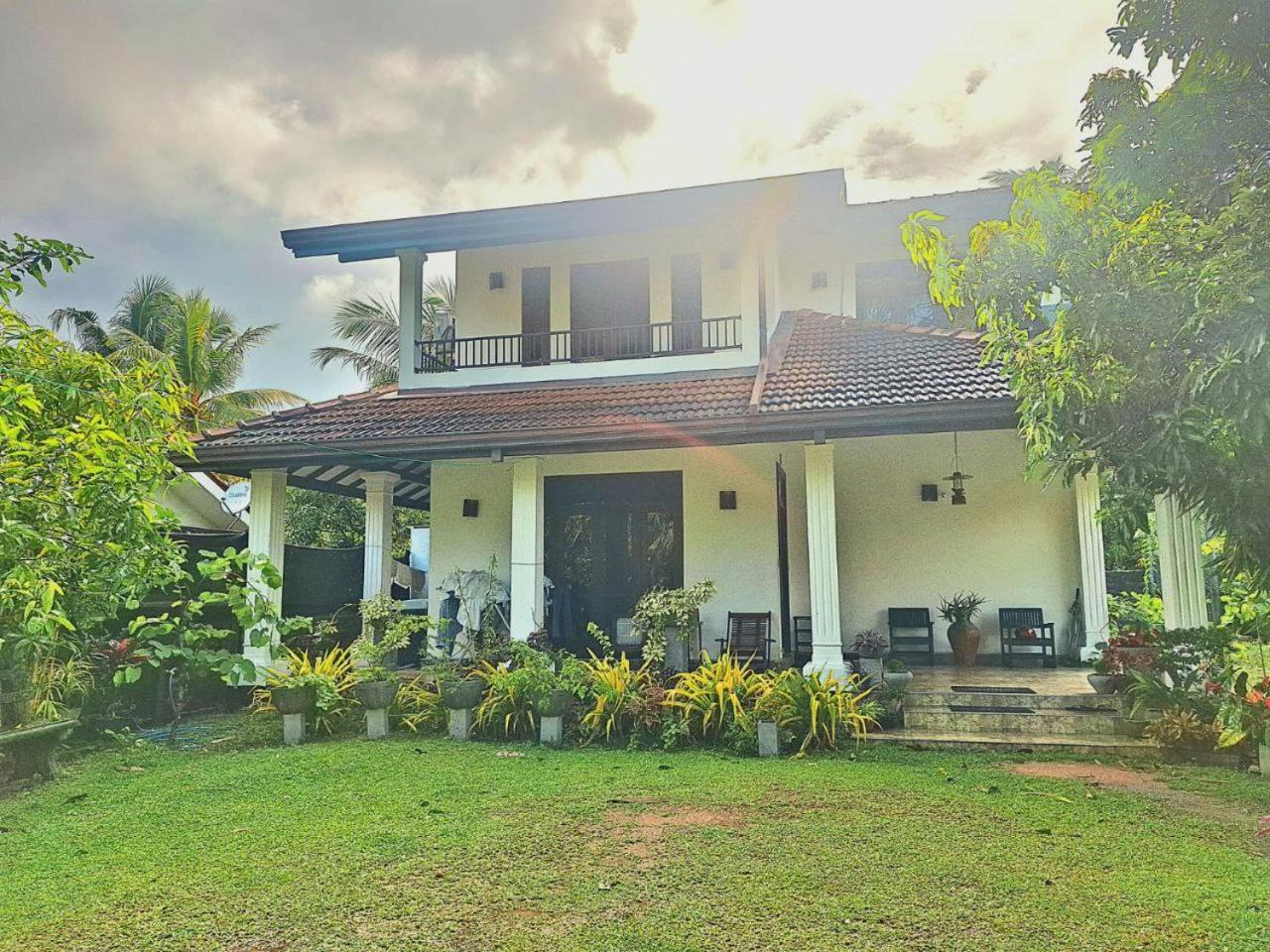 نيجومبو Bivora Villa المظهر الخارجي الصورة